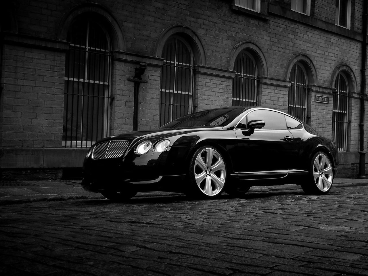 بنتلی Continental GT جذابترین ماشین های کرایهای!