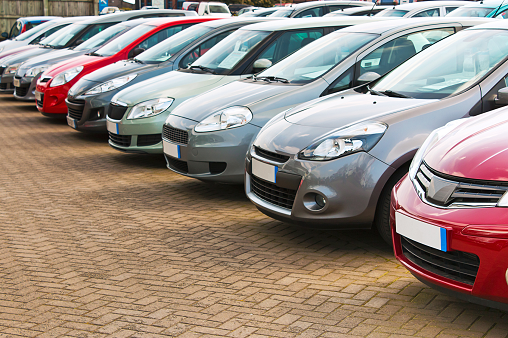 فروش خودرو‌های خارجی ۶۰ میلیون زیر قیمت کارخانه